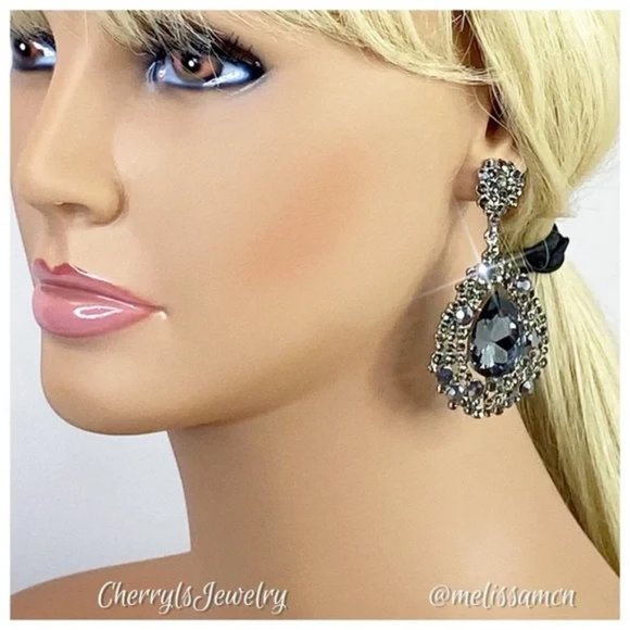Charcoal Grey Austrian Crystal Chandelier Earrings  Prom Pageant Bridal … - Picture 4 of 6